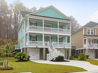 428 Amalie Farms Dr, Charleston, SC 29492