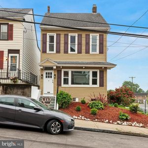 204 Oak St, Pottstown, PA, 19464