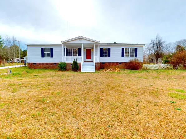 7749 Strickland Road, Bailey, NC 27807