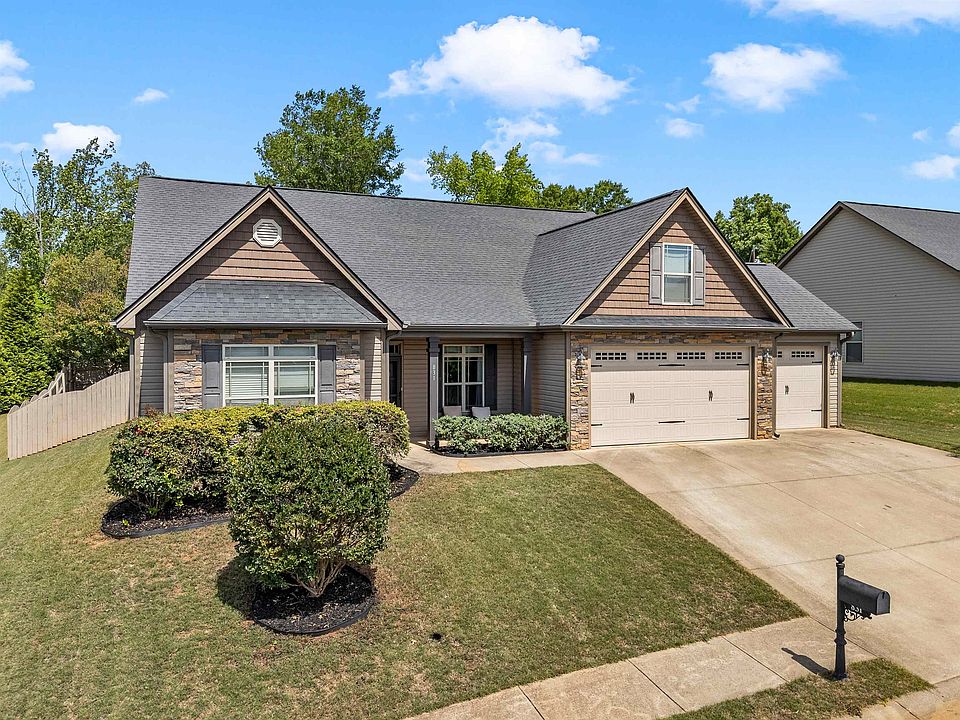 1st image of 831 Culverhouse Rd