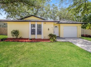 819 Greenfield Dr, Palm Harbor, FL 34684