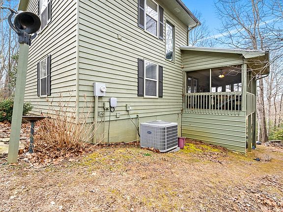 4th image of 150 Cassady Ln