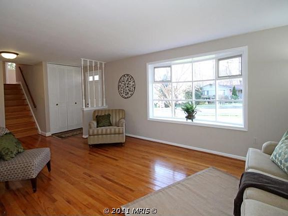 5th image of 5019 Wheatstone Dr