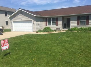 305 Lake Lida Ln, Rochelle, IL 61068