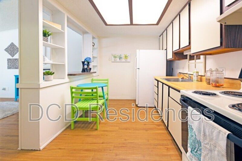 2nd image of 11432 Mussel Dr APT 9