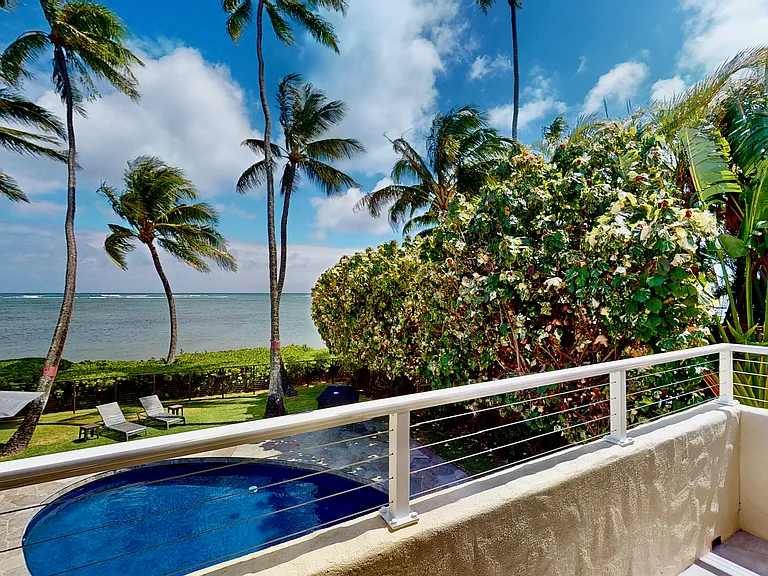 2nd Floor Master Lanai