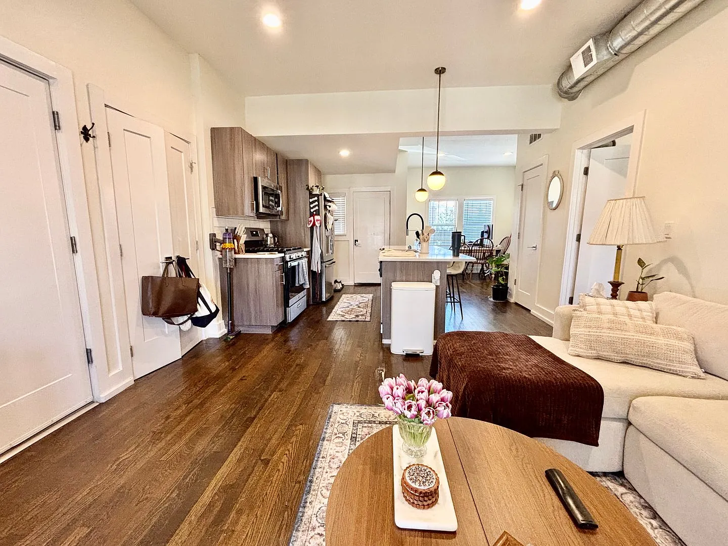 Roanoke Apartments — Photo 4