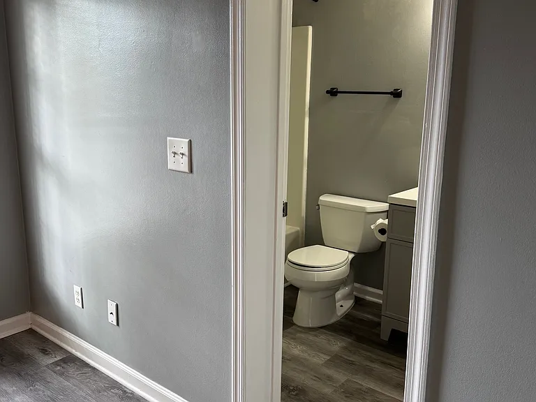 1503 Fort Johnson Rd #4F — Photo 10