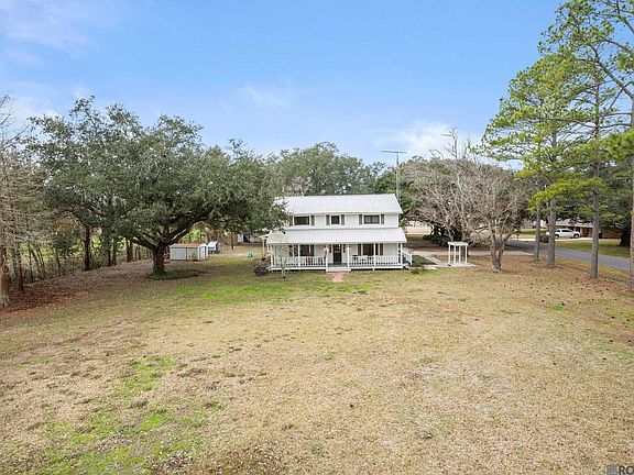 3rd image of 3143 Ourso Rd