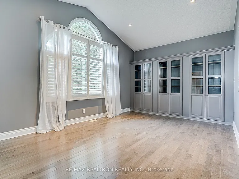 99 Hurd St — Photo 6