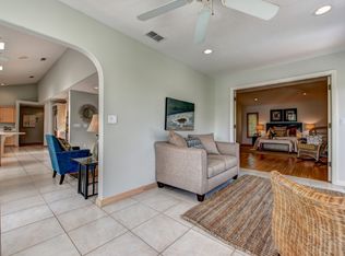 314 Dolphin Shores Cir, Nokomis, FL 34275