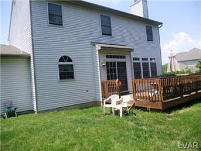 2nd image of 1915 Jenkins Dr