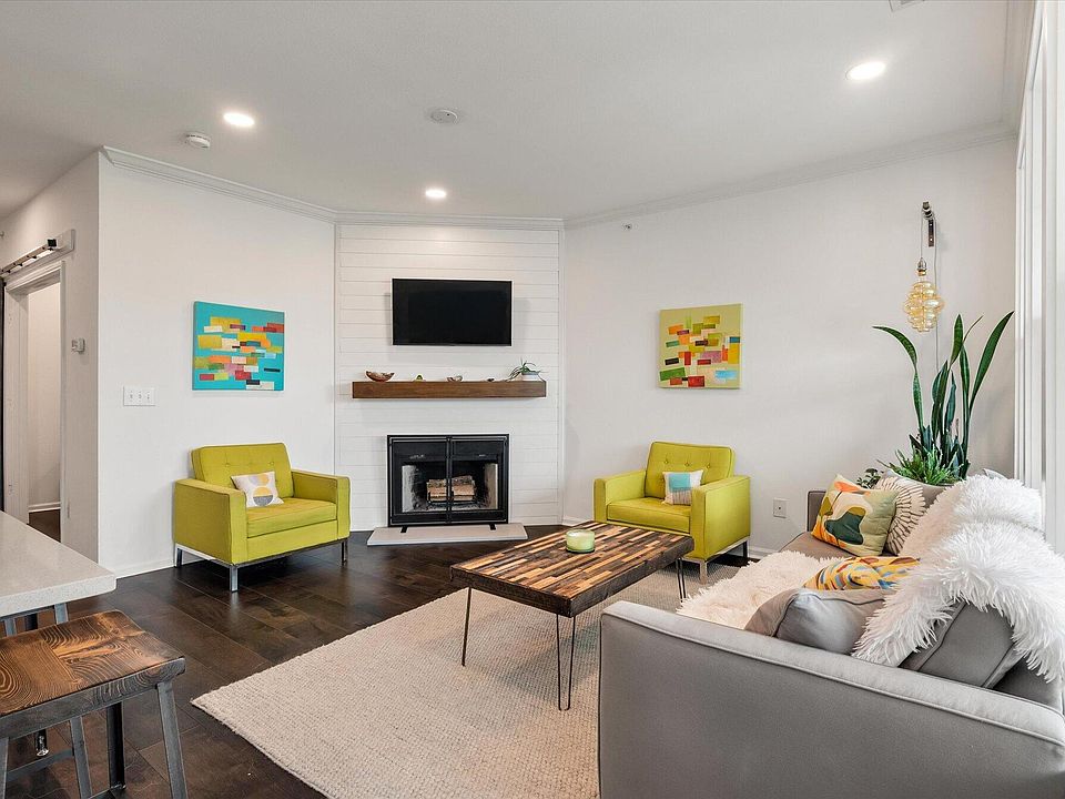 1st image of 130 River Landing Dr Unit 10304