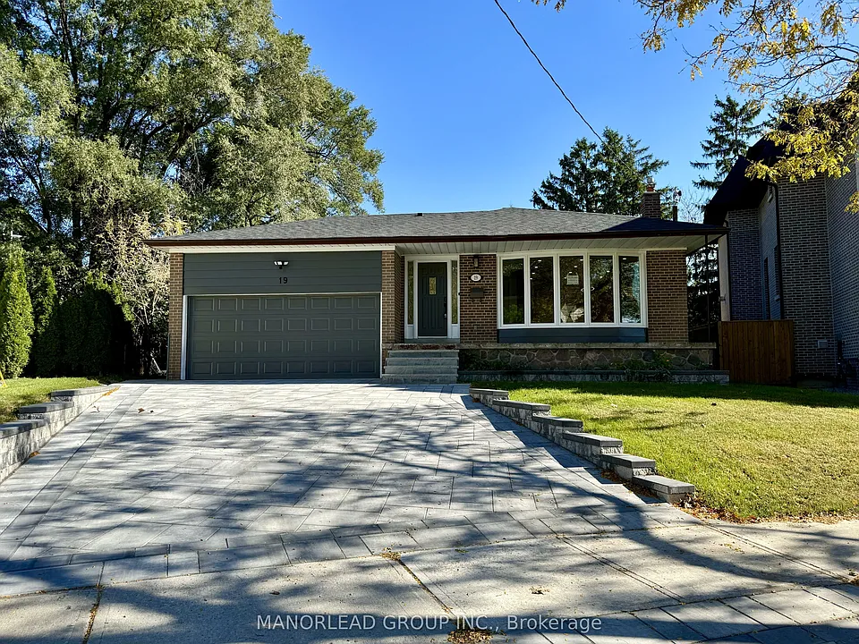 19 Waring Ct #UPPER