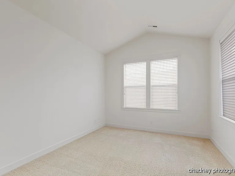 10104 SE Bristol Loop — Photo 13