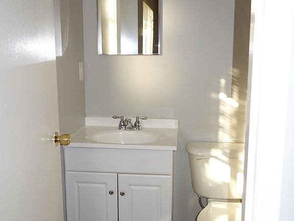5th image of 1116 Borden Dr