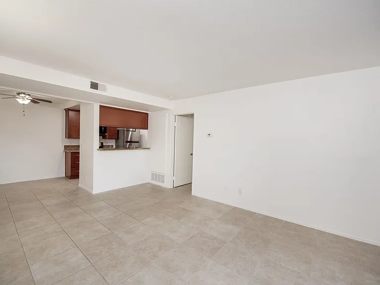 2323 Huntington St #902 — Photo 13