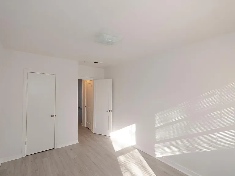 3217 Dubois Pl SE #4 — Photo 14