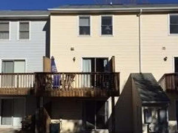 2528 Ridge Rd, Blacksburg, VA 24060
