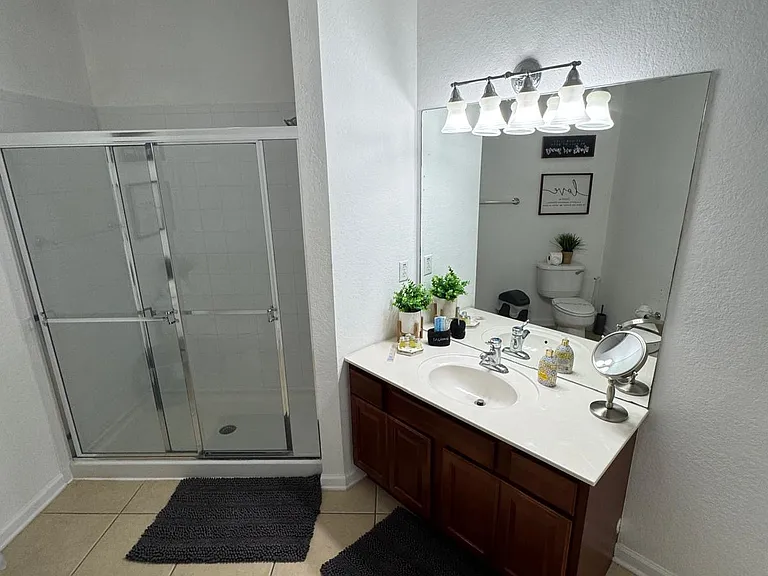 7532 Toscana Blvd — Photo 9