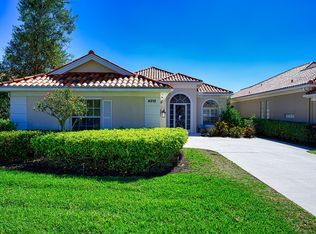 4166 Los Altos Ct, Naples, FL 34109