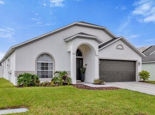 422 Delancey Dr, Davenport, FL 33837