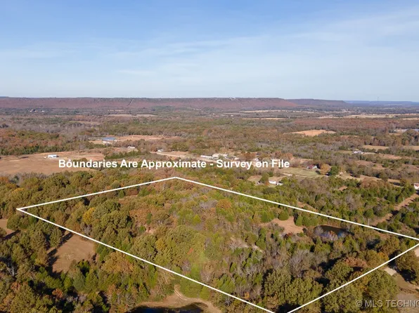 N 4610th Rd, Porum, OK 74455