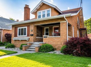 105 E Jackson St, Morton, IL