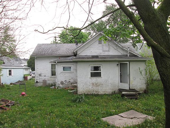 4th image of 518 S Marion St