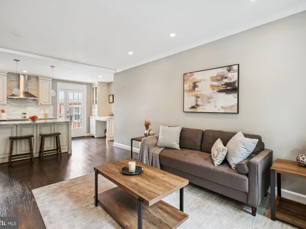 2802 S Columbus St APT A2, Arlington, VA 22206