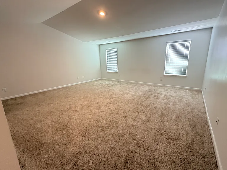 4529 Sandstone Dr — Photo 18
