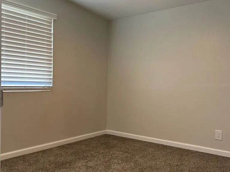 1605 N Norma St — Photo 14