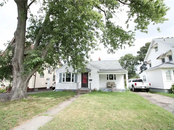 258 Rawlinson Rd, Rochester, NY 14617