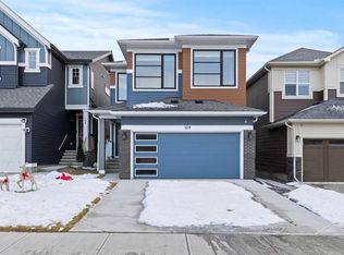 109 N Mallard Grv SE, Calgary, AB T3S0E2