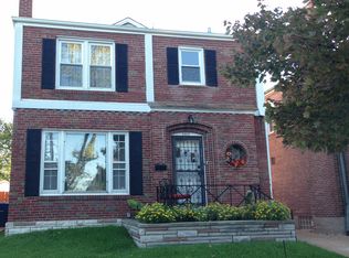 6562 Pernod Ave, Saint Louis, MO 63139