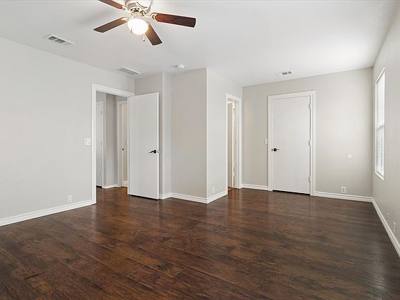 5th image of 822 Greene Way