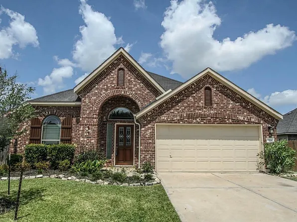 219 Golden Grain Dr, Rosenberg, TX 77469