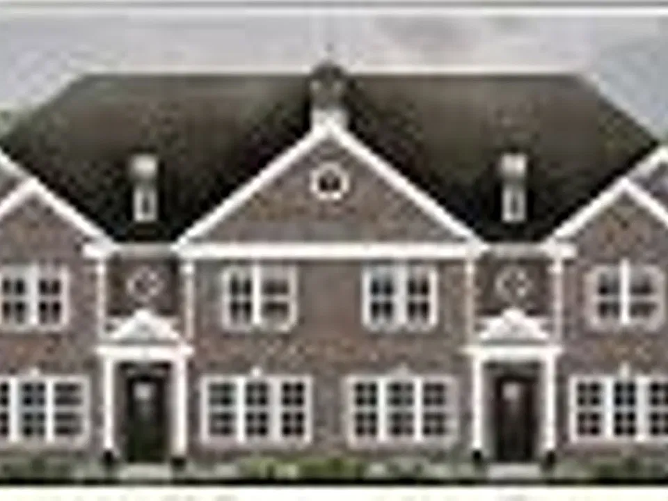 4095 Fieldstone Loop