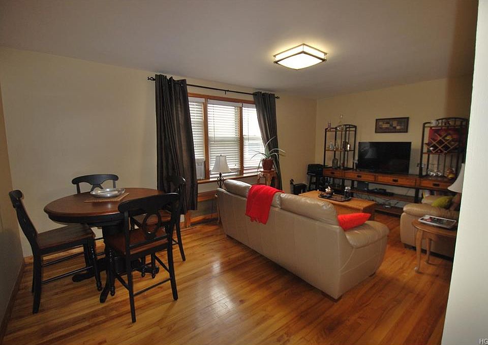 1st image of 30 Winchester Ave APT 2a