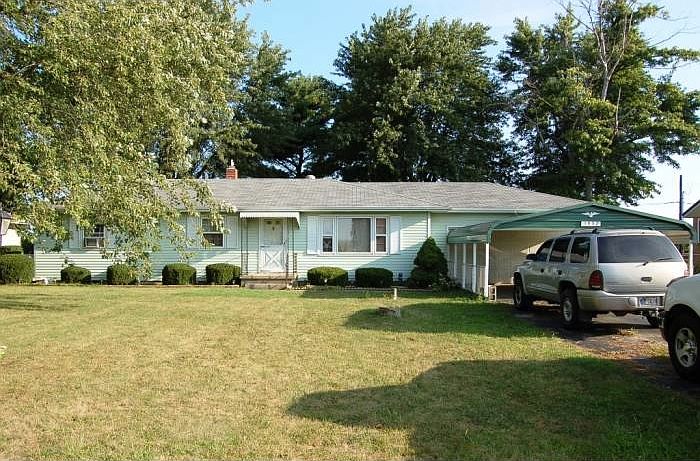 2nd image of 3952 E State Road 28