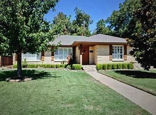 6741 Ravendale Ln, Dallas, TX 75214