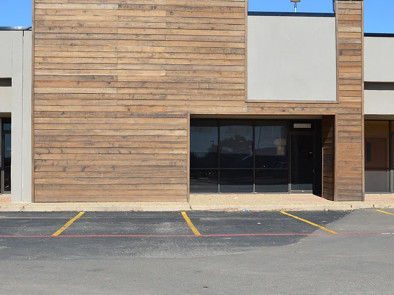 4620 50th St #10 — Photo 15