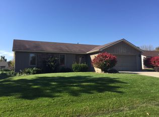 3734 Chancery Pl, Fort Wayne, IN 46804