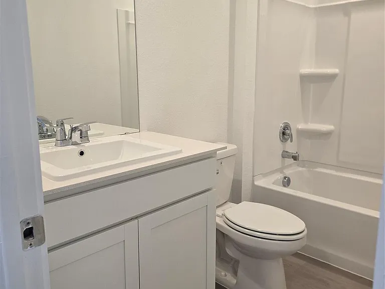 25446 Carnation Ct — Photo 21