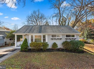 1119 Broadwood Dr, Rockville, MD 20851