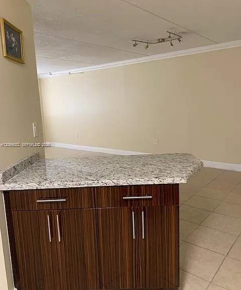 6195 NW 186th St #417 — Photo 2