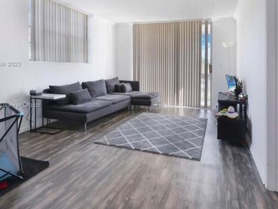 12590 NE 16th Ave APT 211, North Miami, FL, 33161