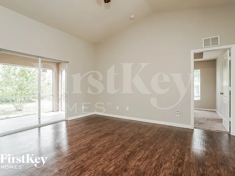 3208 9th St W — Photo 11