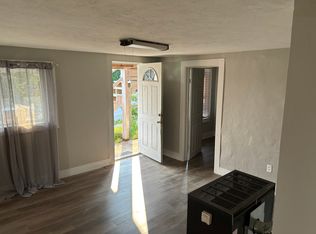 71 Blackhall St #1, New London, CT 06320