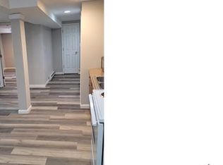 18 E 21st St #1B, Baltimore, MD 21218